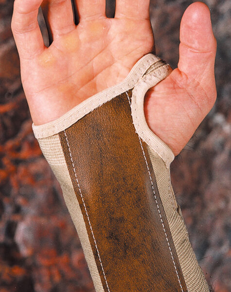 Beige, Left, Md (3"-3 1/2") Elast Wrist Brace,Stay